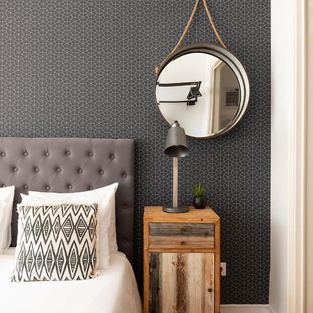 Dumont Lisbon Guesthouse Bagian luar foto
