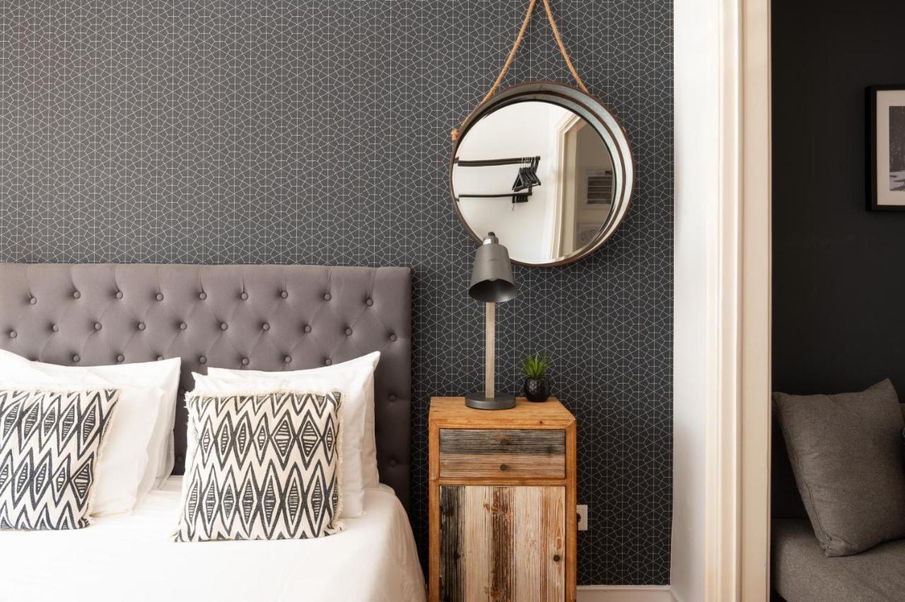 Dumont Lisbon Guesthouse Bagian luar foto