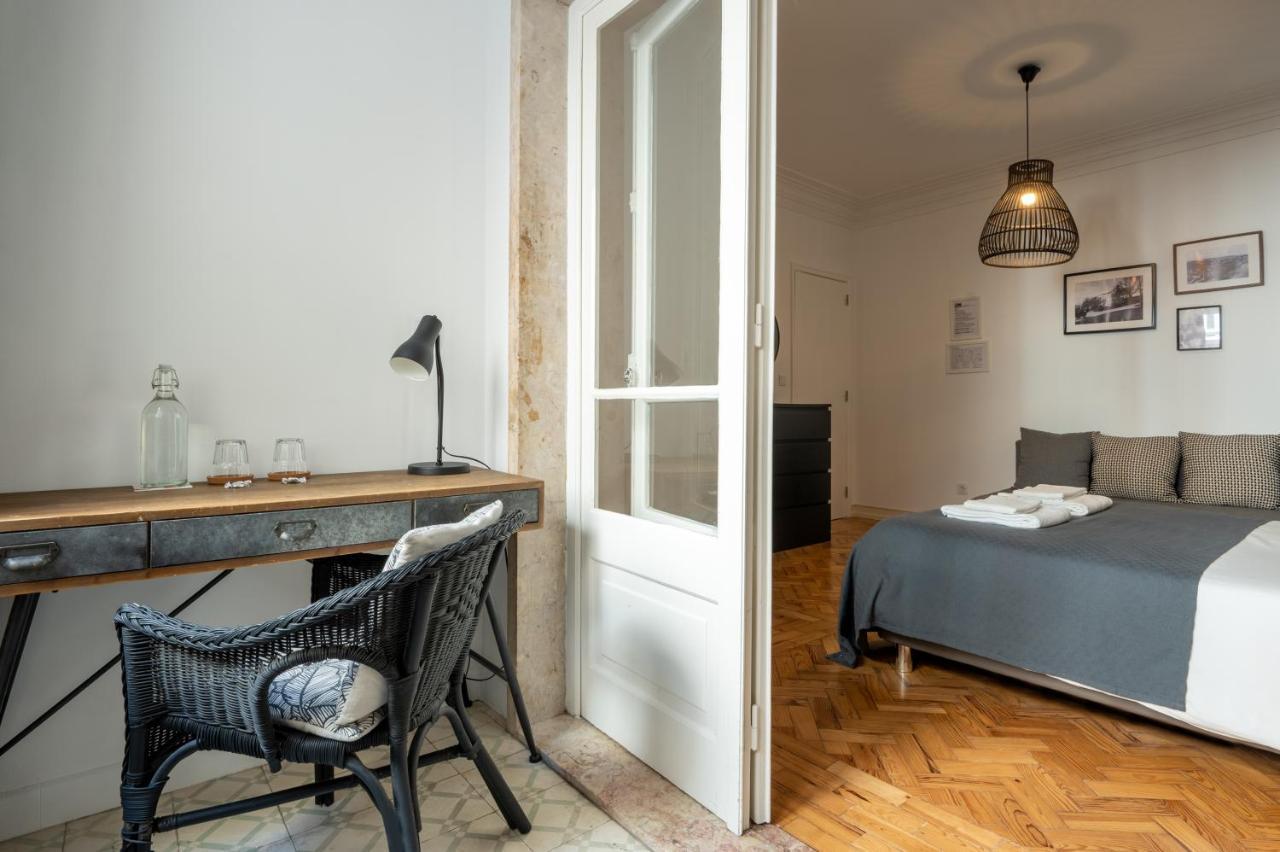 Dumont Lisbon Guesthouse Bagian luar foto