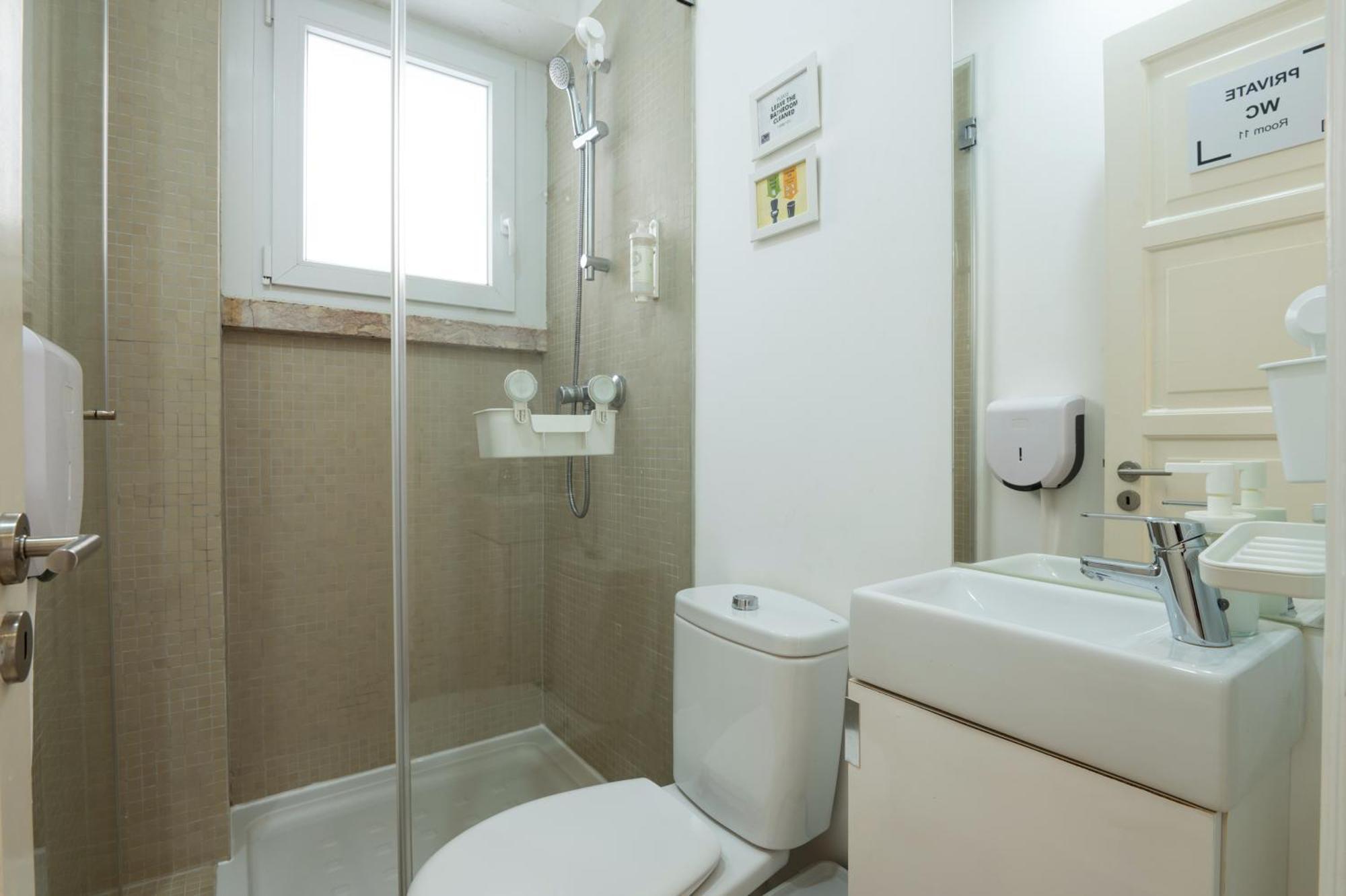 Dumont Lisbon Guesthouse Ruang foto